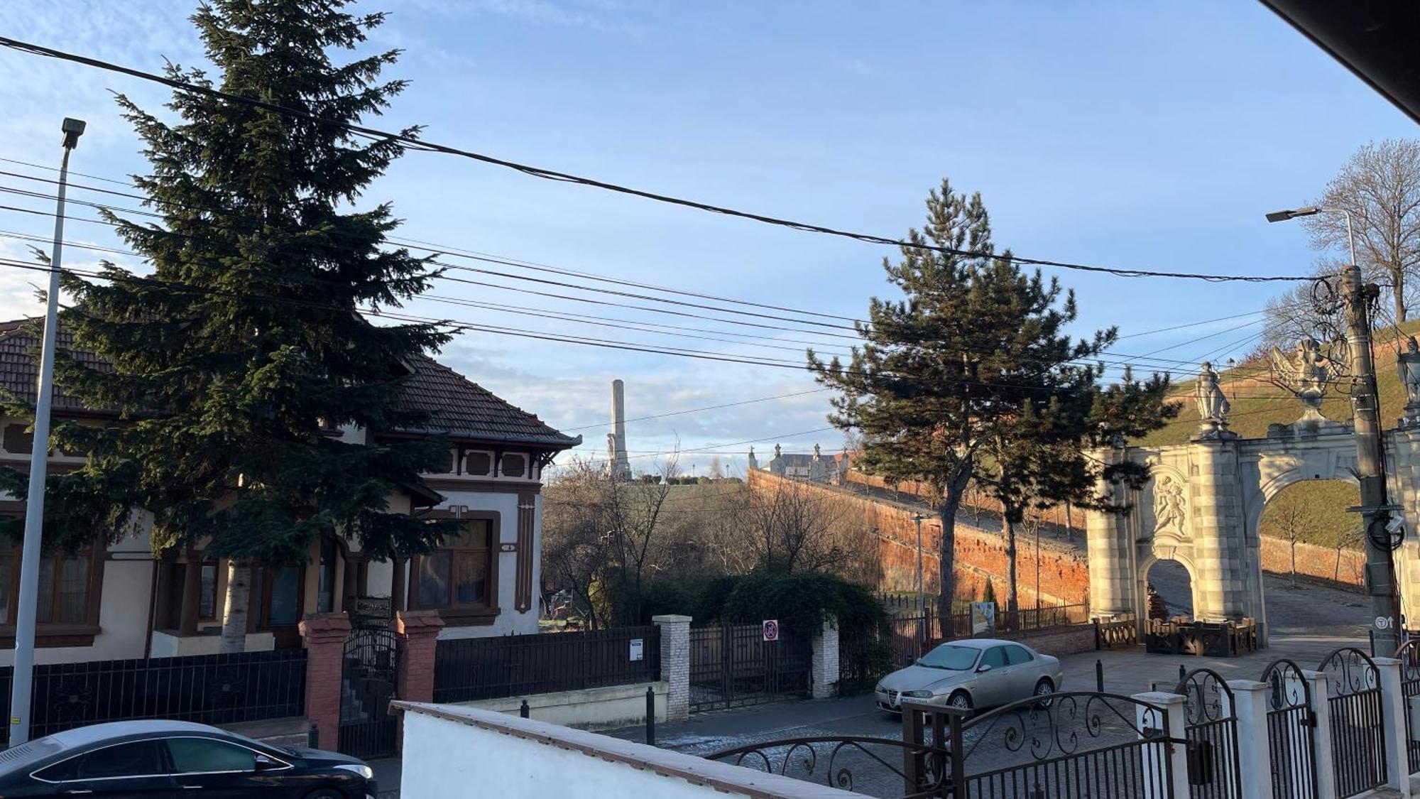 La Poarta Cetatii Alba Iulia Exterior foto